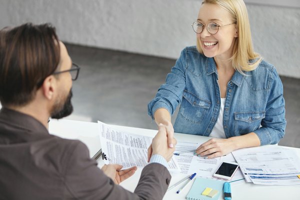Régulez le niveau de votre piscine avec nos coffrets spécialisés